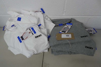 Lot 1117 - Approx. 20 mens DKNY t-shirts