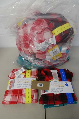 Lot 1129 - A large qty of Saint Eve kids 4 piece pyjama sets