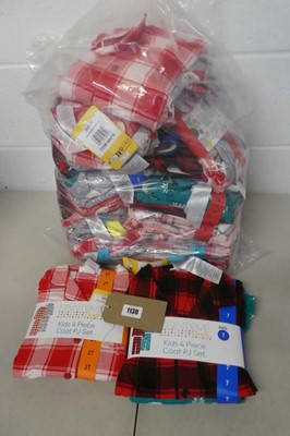 Lot 1130 - A large qty of Saint Eve kids 4 piece pyjama sets