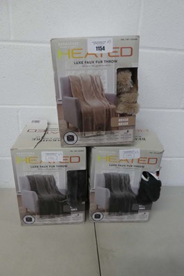 Lot 1154 - x3 boxed Berkshire heated luxe faux fur throws