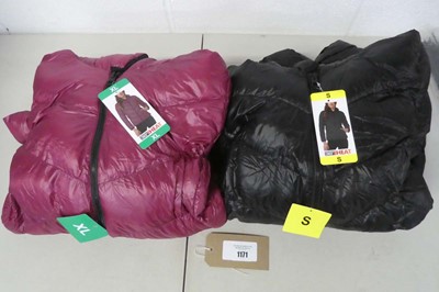 Lot 1171 - Approx 10 ladies 32 degrees heat hooded coats