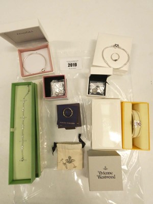 Lot 2019 - Selection of designer jewellery; Swaorvski,...