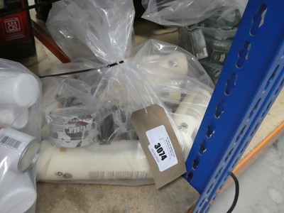 Lot 3074 - Bag of Dax Hairdresser product, plus six...