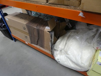 Lot 3119 - Two tier heated gantry