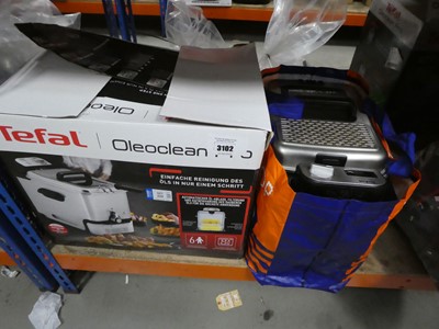 Lot 3102 - One boxed, plus 1 unboxed Tefal Oleoclean Pro...