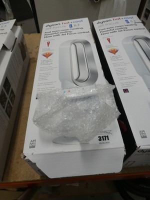 Lot 3171 - Dyson Cool AM09 tower fan with remote