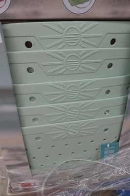 Lot 1208 - A box containing approx. 10 Beachcomber bags...