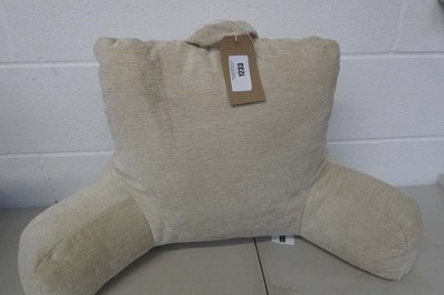 Lot 1233 - Cuddle bed cushion