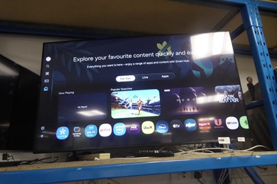 Lot 2296 - Samsung 55" TV UE55U8000FK with remote, stand...