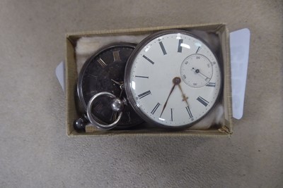 Lot 2353 - 2 pocket watches