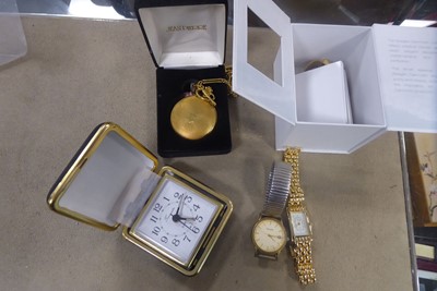 Lot 2354 - Bag of watches