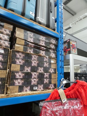 Lot 3257 - Quantity of dual colour star lights