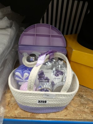 Lot 3259 - 3 lavender toiletry gift sets
