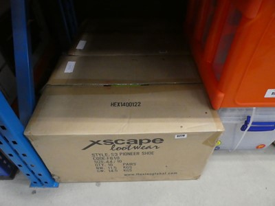 Lot 3278 - Box containing approx. 10 pairs of escape...