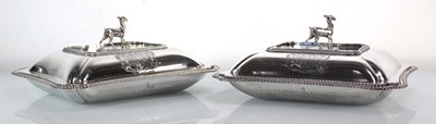 Lot 444 - A pair of George III silver covered entrée...