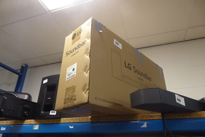 Lot 2469 - Boxed LG soundbar US40T