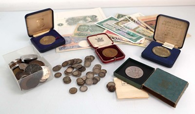 Lot 473 - A group of pre-decimal and later coinage...