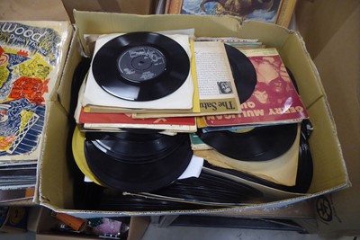 Lot 2519 - Box containing various vinyl singles