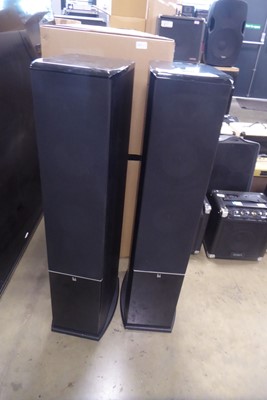 Lot 2530 - Pair of Roth OLI4 speakers