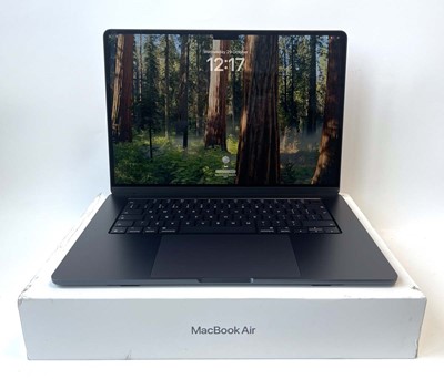 Lot MacBook Air 15" 2025 A3241 Midnight laptop...