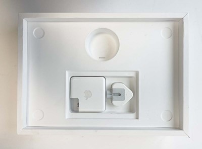 Lot MacBook Pro 13" 2020 A2338 Space Grey laptop...