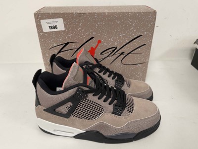 Lot Nike air jordan 4 retro trainers in taupe size...