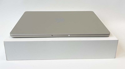 Lot MacBook Air 13.6" 2023 A2681 Starlight laptop...