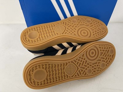 Lot Adidas children's handball spezial in black...