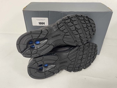 Lot New Balance running trainers in black size UK7...