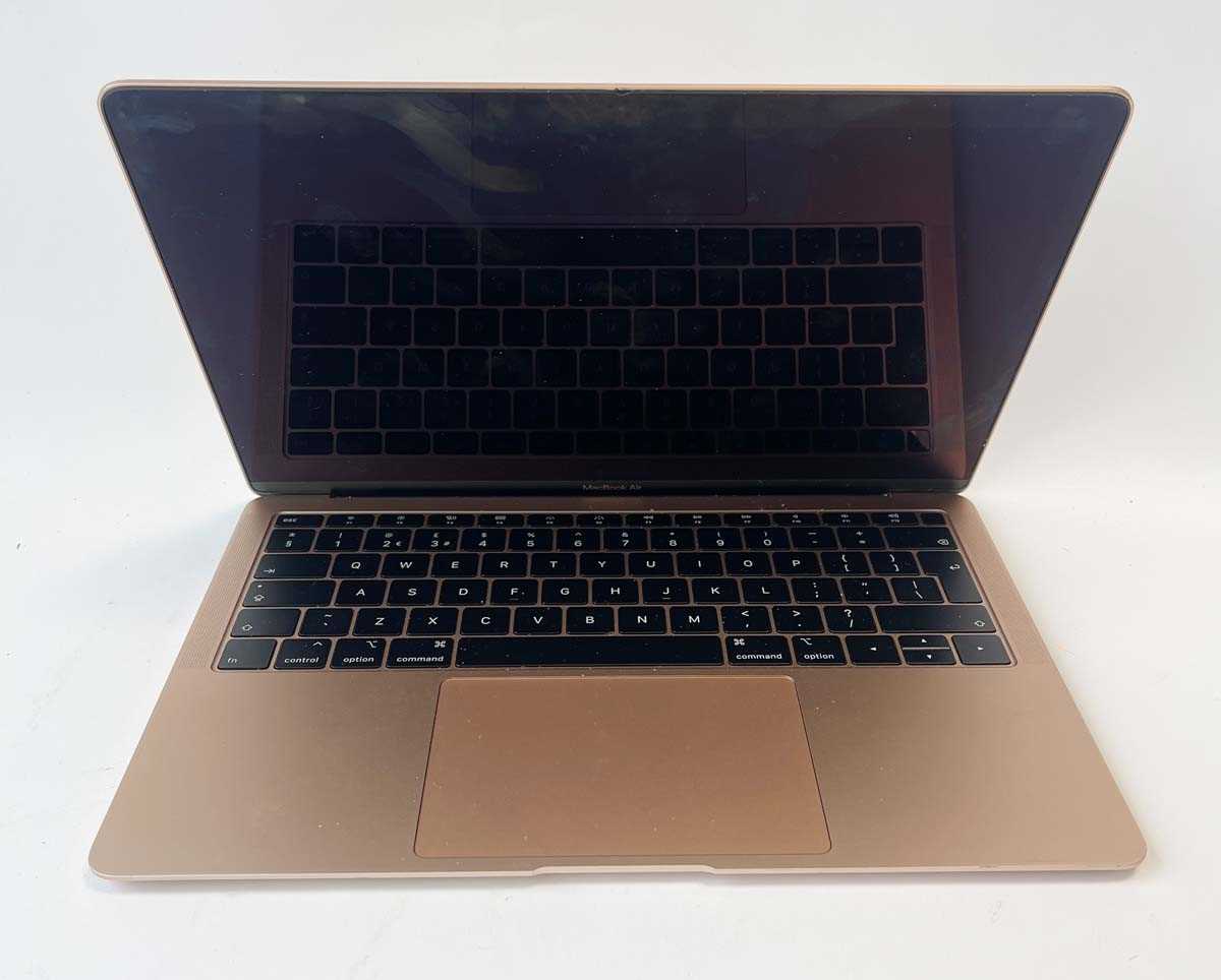 Lot MacBook Air 13" 2018 A1932 Gold laptop with...