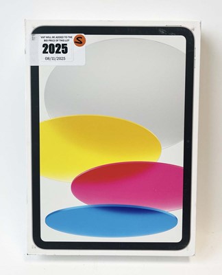 Lot *Sealed* iPad 11" 10th Gen A2696 64GB Silver