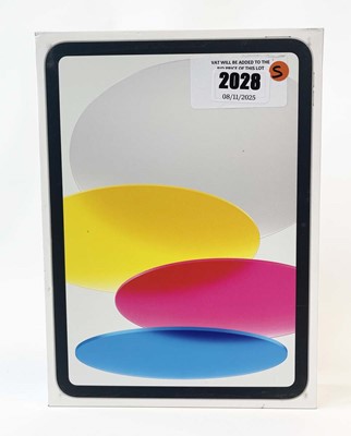 Lot *Sealed* iPad 11" 10th Gen A2696 64GB Silver