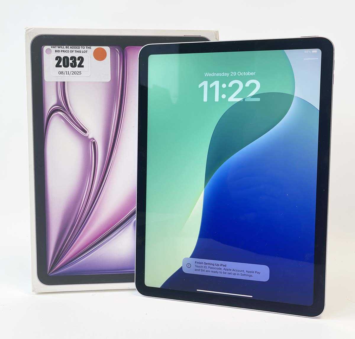 Lot iPad Air 11" M3 A3267 256GB Purple with box...