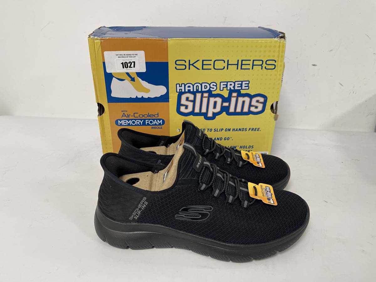 Lot Sketchers hands free slip ins trainers in...