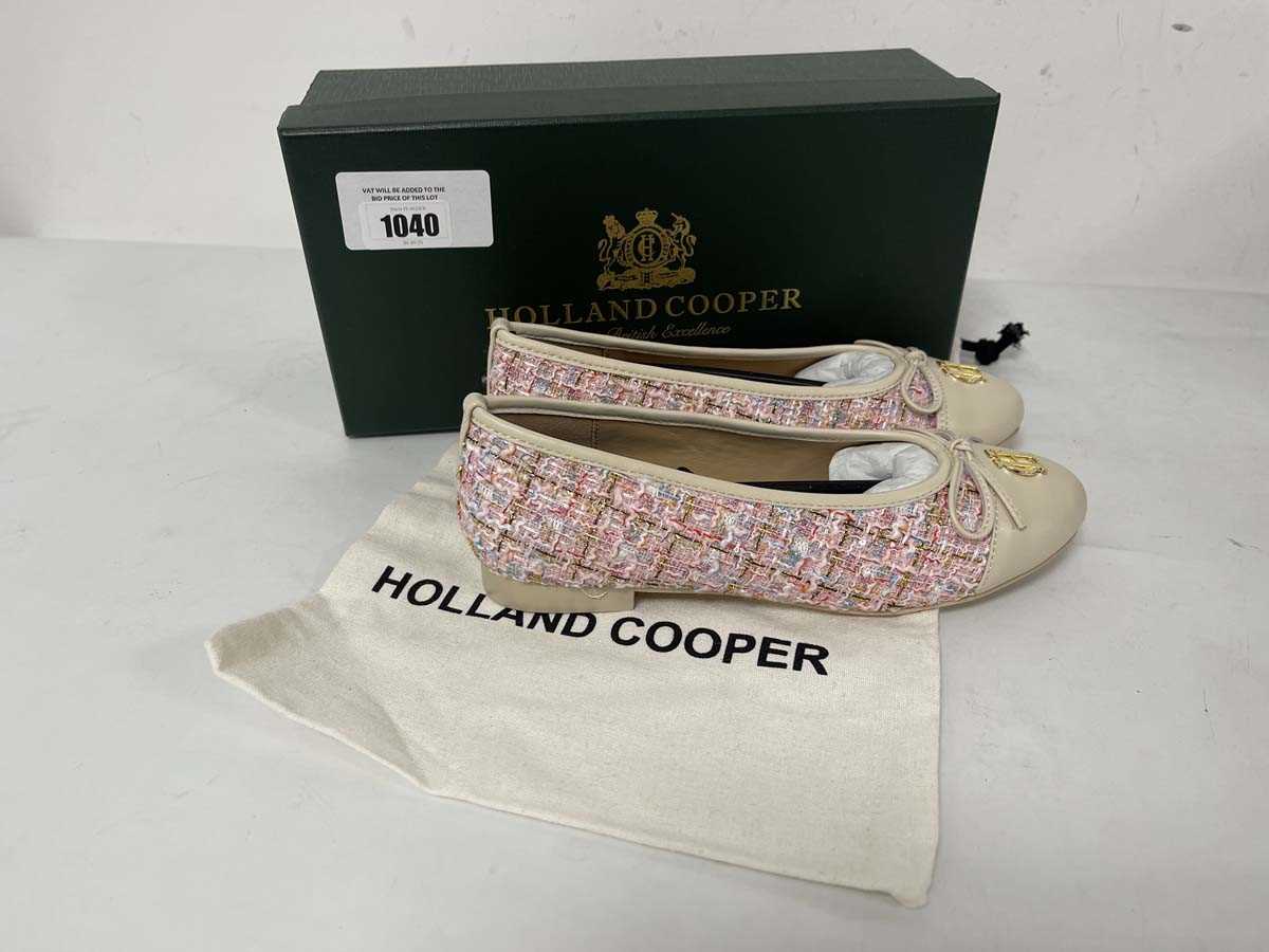 Lot Holland Cooper pink sparkle boucle ballet...