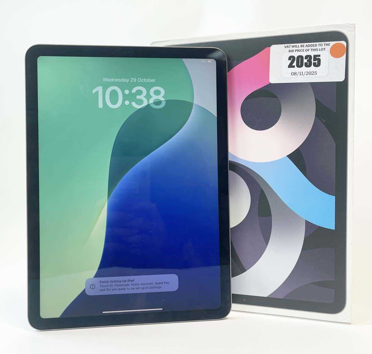 Lot iPad Air 4th Gen A2316 64GB Space Grey with box