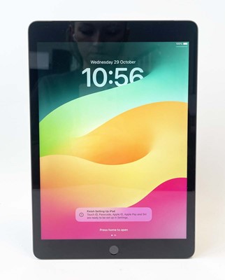 Lot iPad 9th Gen A2604 64GB Space Grey (SIM slot)