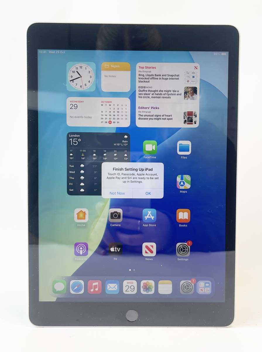 Lot iPad 9th Gen A2604 256GB Silver (SIM slot)