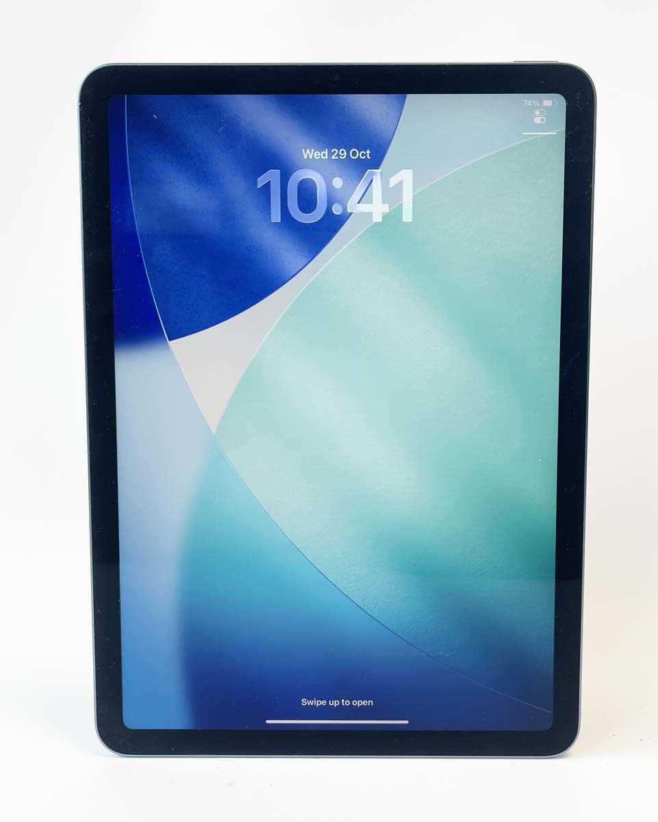 Lot iPad Air 5th Gen A2588 64GB Blue