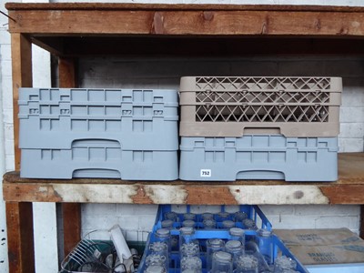 Lot 752 - 2 shelves of dish and glass washer trays