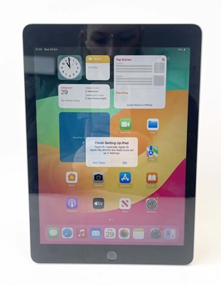 Lot iPad 6th Gen A1893 32GB Space Grey