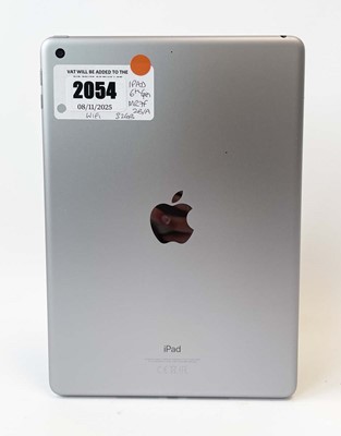 Lot iPad 6th Gen A1893 32GB Space Grey