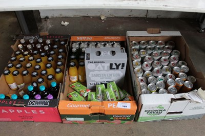 Lot 769 - 3 trays of Charleston canned soft drinks,...