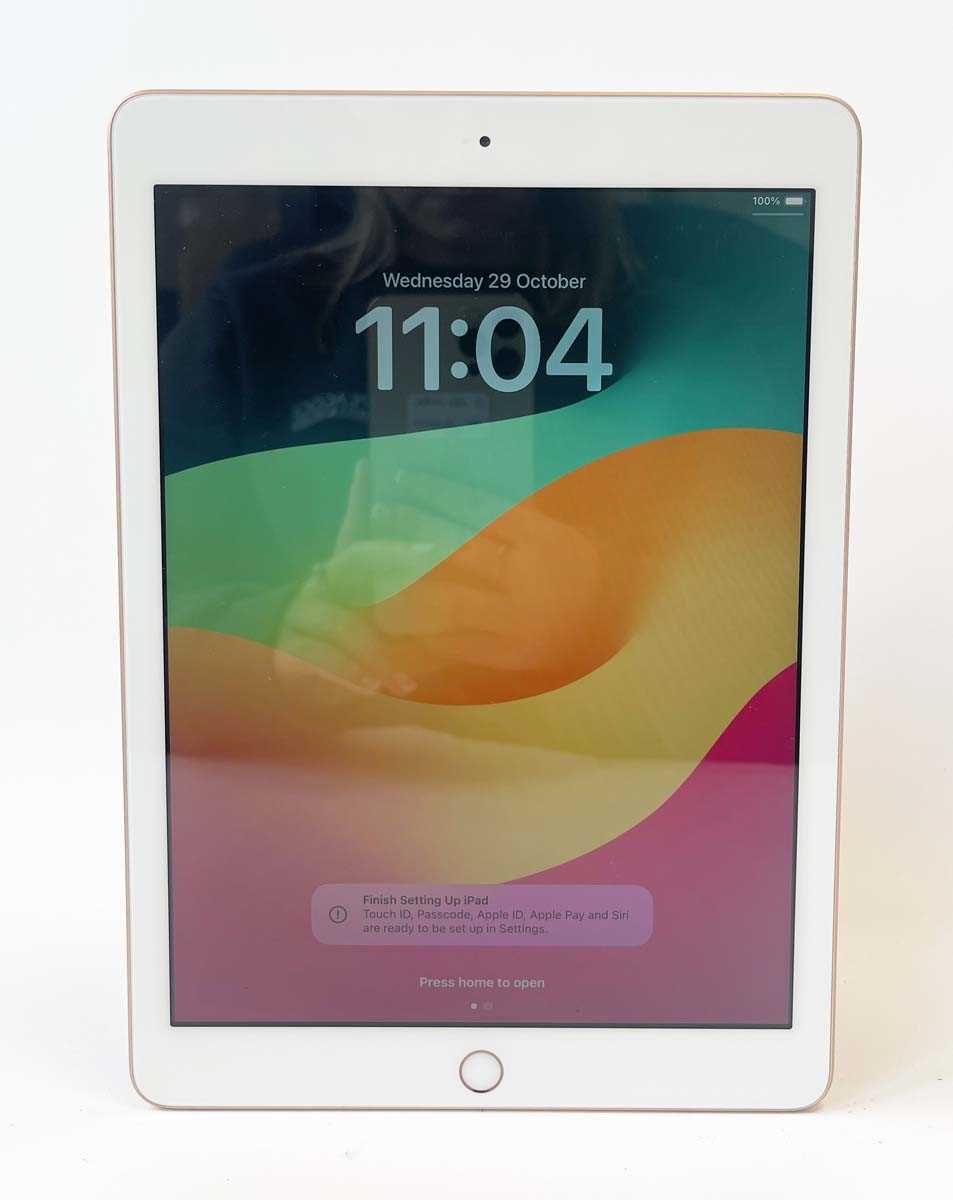 Lot iPad 6th 32GB A1893 Gold