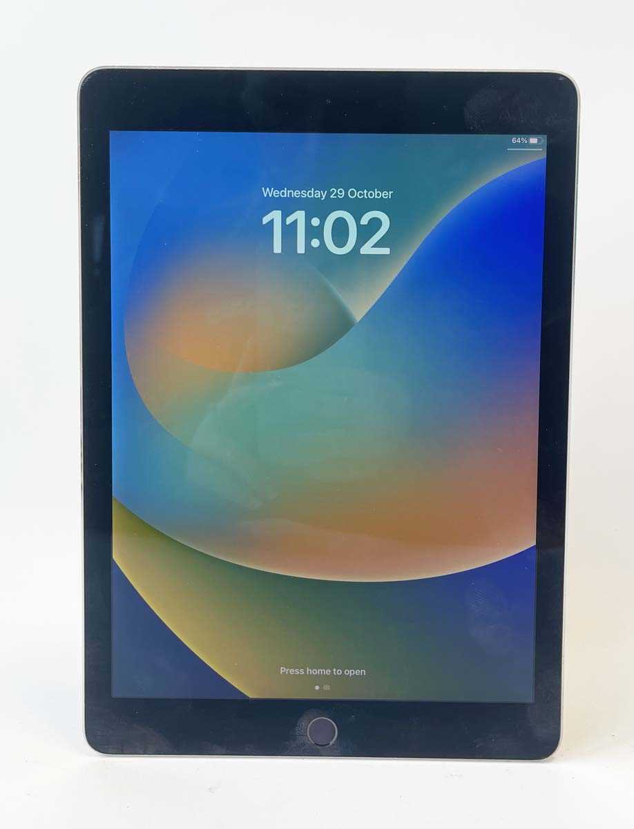 Lot iPad Pro 9.7" A1673 32GB Space Grey