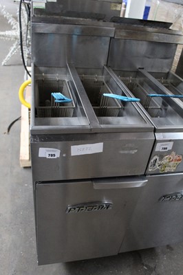 Lot 785 - 40cm gas Imperial twin tank fryer with 2 baskets