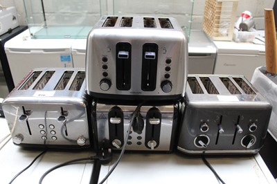 Lot 816 - 4 assorted toasters