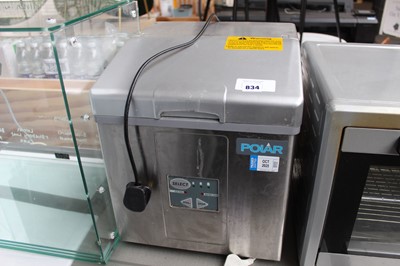 Lot 834 - Polar bench top ice machine