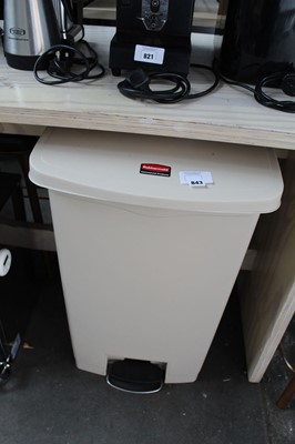 Lot 843 - Rubbermaid foot operated pedal bin