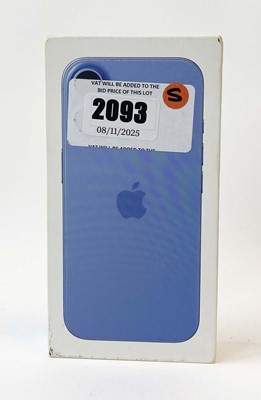 Lot *Sealed* iPhone 16 128GB Ultramarine